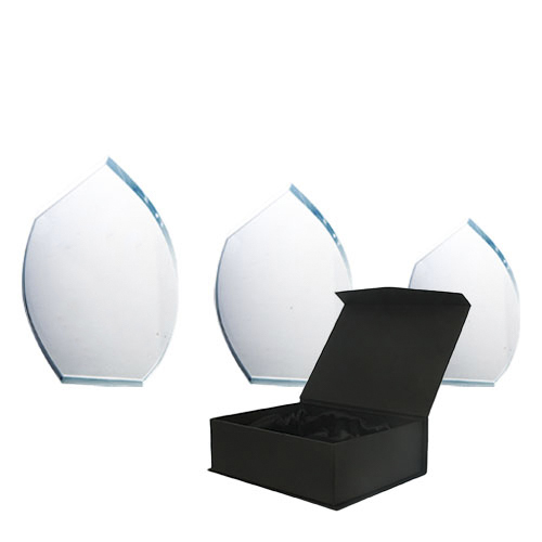 Oksana with luxury box - Image 3